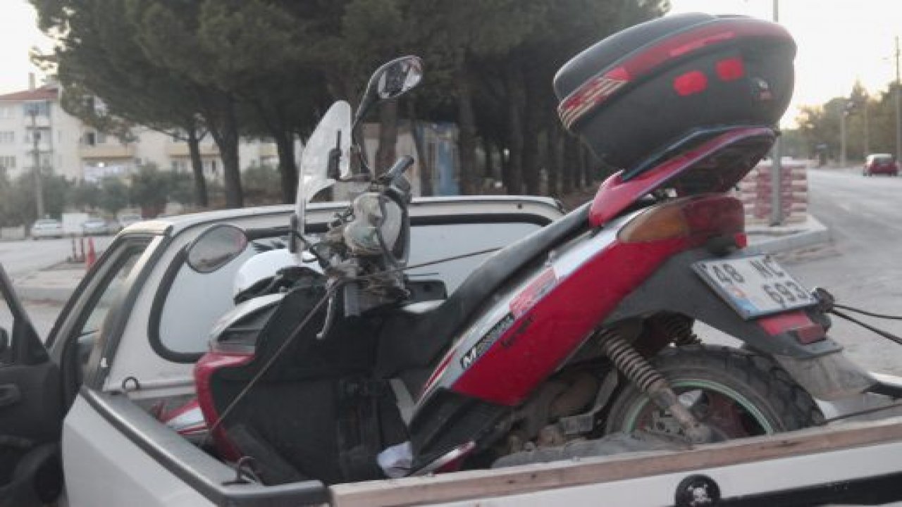 Motorla otomobil kafa kafaya çarpıştı; 1 yaralı