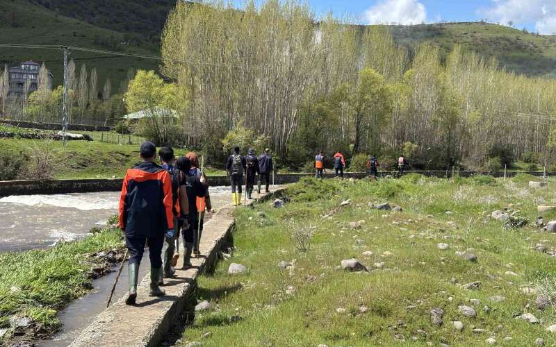 Ekmek Almaya Çıktıktan Sonra Kayıp: Ekipler Her Yerde Arıyor