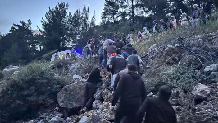 Muğla'da Traktör Uçuruma Uçtu, Yaralılar Var