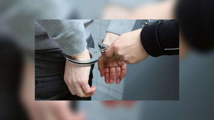 Muğla’da Tab*ncayla Tehditte Bulunduğu İddiasıyla 18 Yaşındaki Şüpheli Tutuklandı