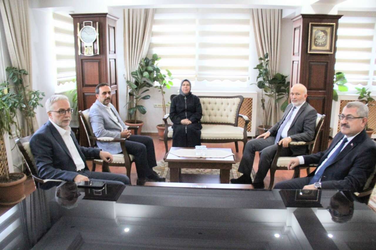 whatsapp-image-2025-09-12-at-19-20-58-1