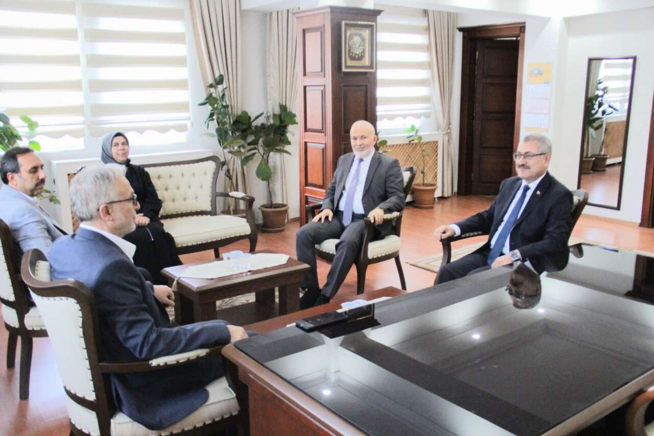 whatsapp-image-2025-09-12-at-19-20-59-1