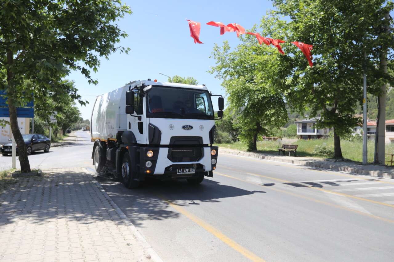 whatsapp-image-2025-09-15-at-13-46-00-1