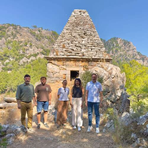 whatsapp-image-2025-09-18-at-17-01-50