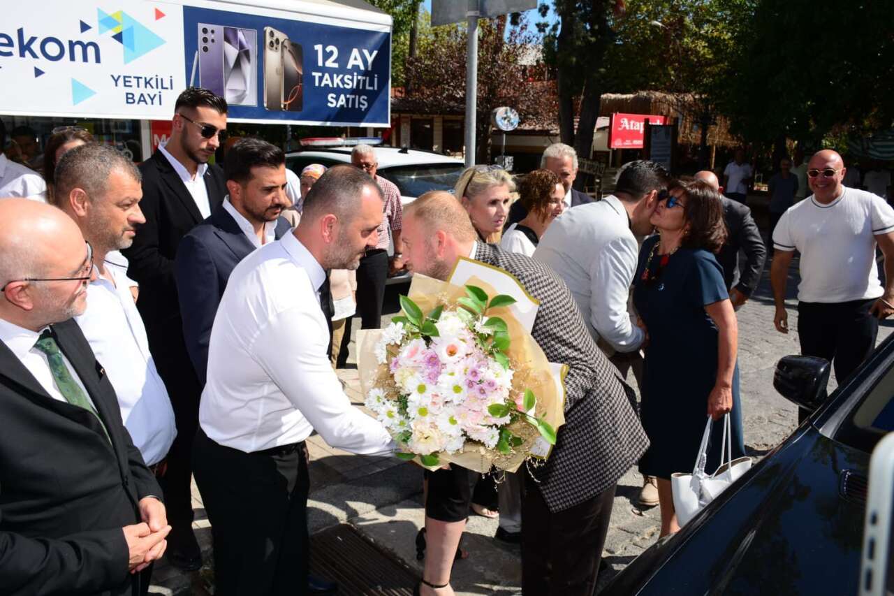 whatsapp-image-2025-09-18-at-17-17-04-1