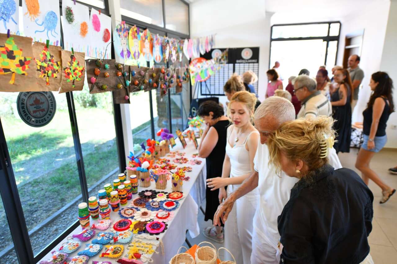 aa-20250923-39204139-39204138-fethiyede-alzheimer-hastalarinin-el-emegi-urunleri-sergilendi