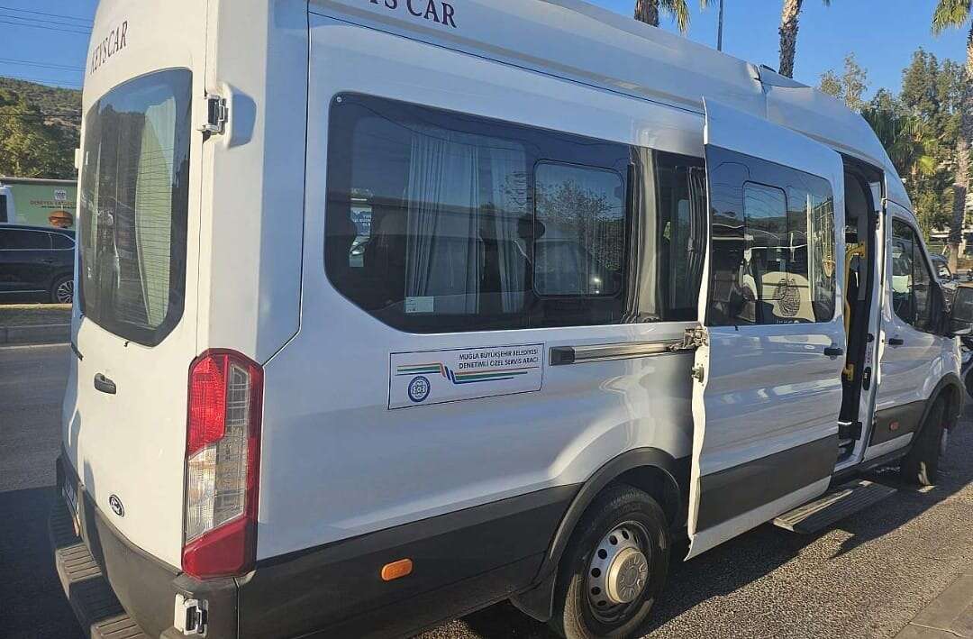 whatsapp-image-2025-09-23-at-22-33-17-1