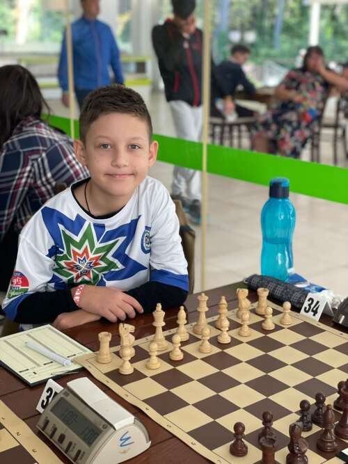 buyuksehir-sporcularindan-satranc-ta-buyuk-basari-1