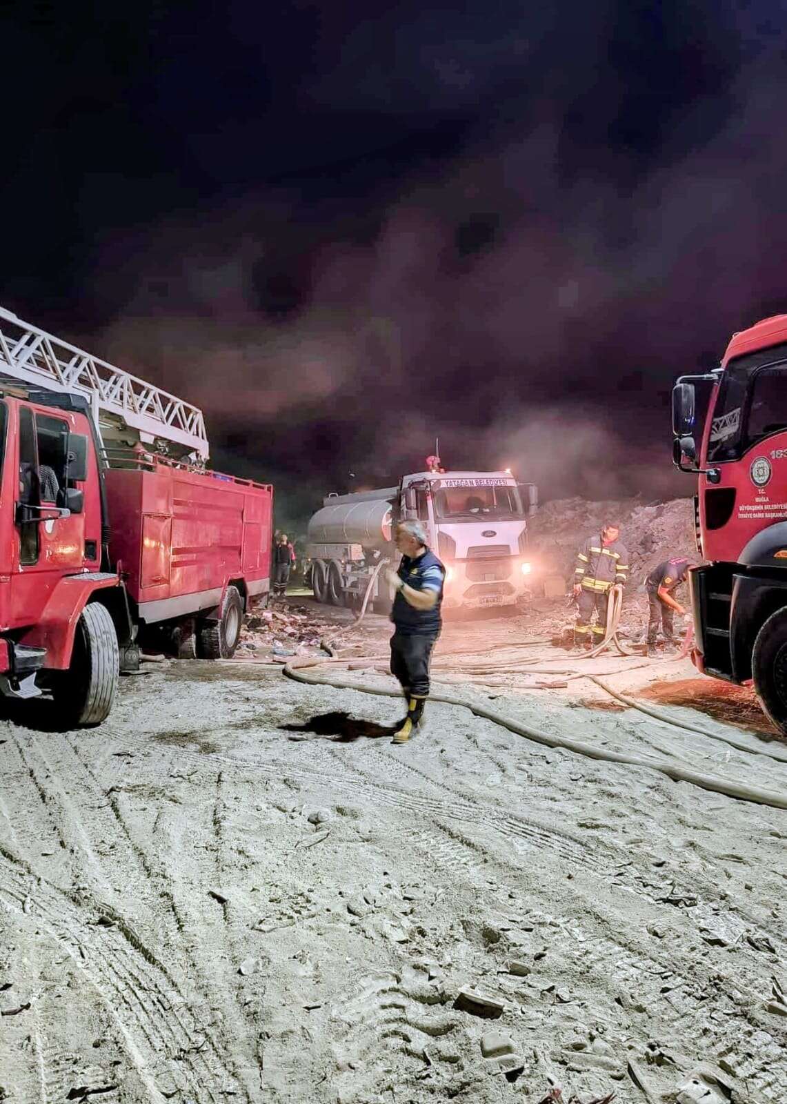 whatsapp-image-2025-09-27-at-22-38-12-1