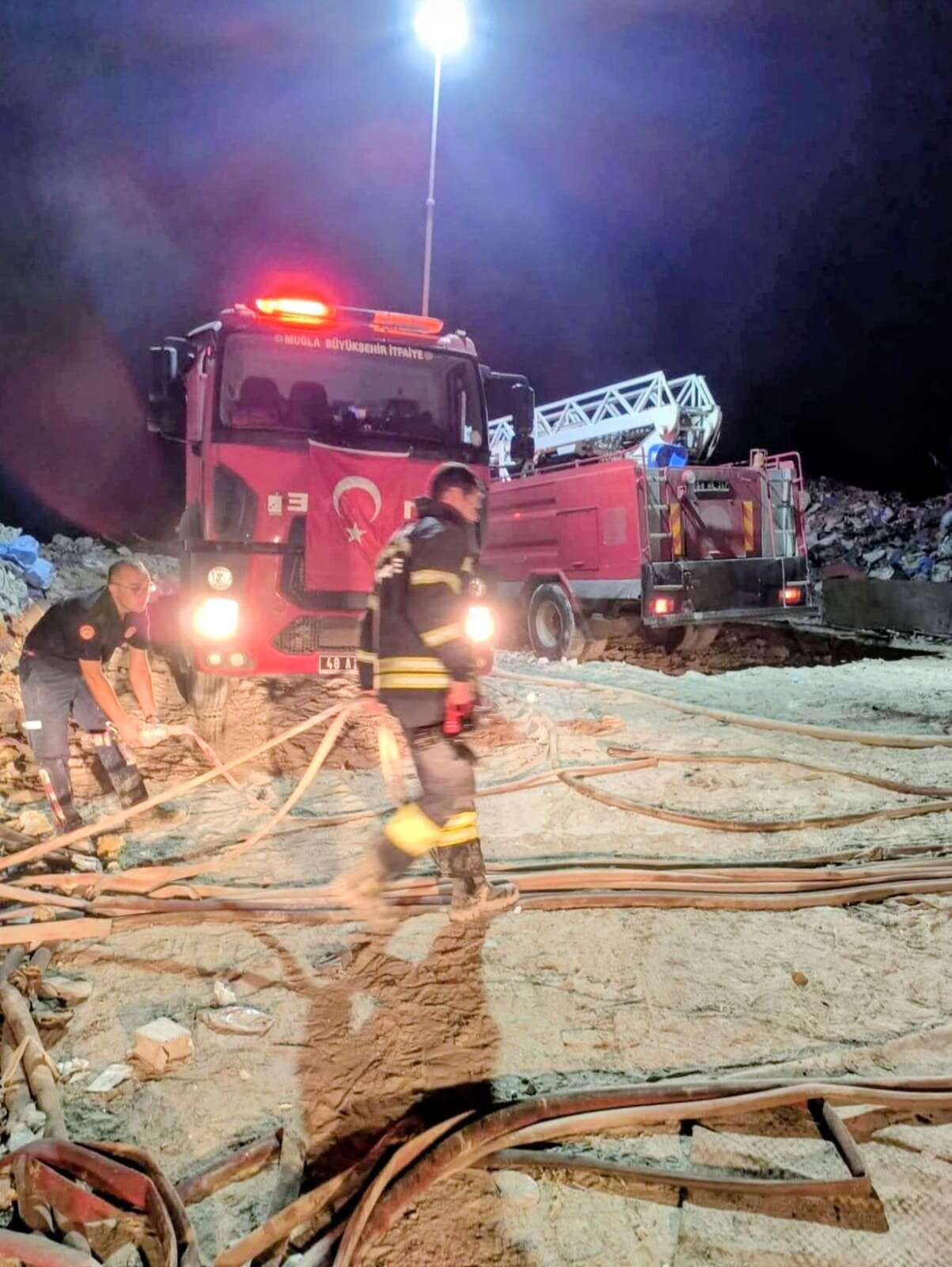 whatsapp-image-2025-09-27-at-22-38-12