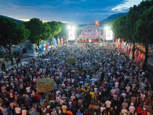 whatsapp-image-2025-09-28-at-20-03-22