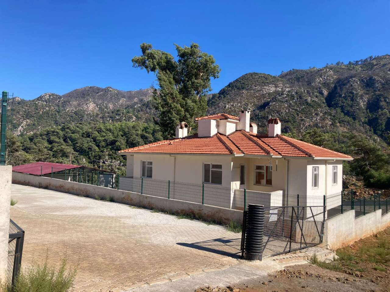 whatsapp-image-2025-09-30-at-17-04-57-2