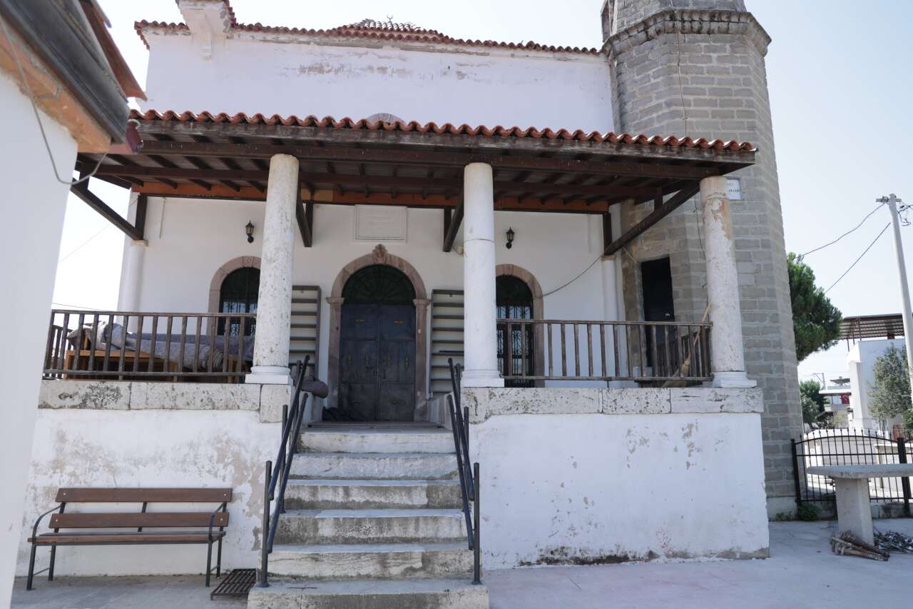 whatsapp-image-2025-10-01-at-11-33-32