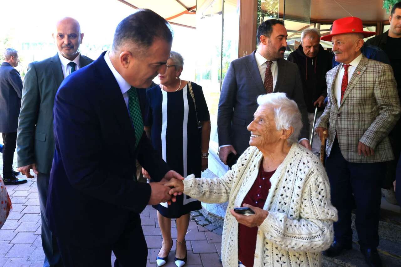 whatsapp-image-2025-10-01-at-17-04-57