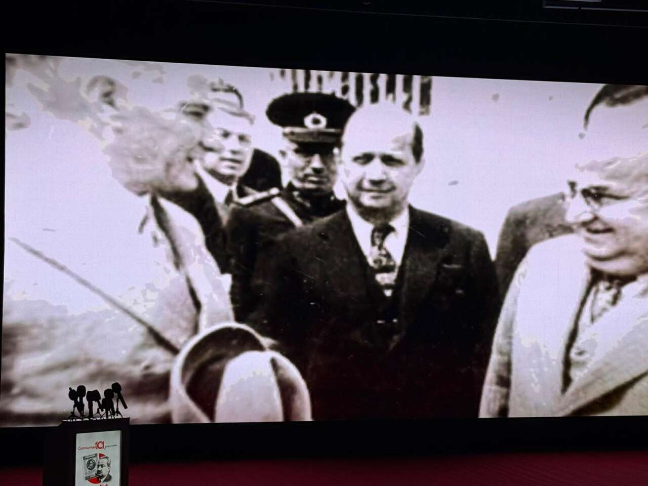 whatsapp-image-2025-10-04-at-16-07-18-1