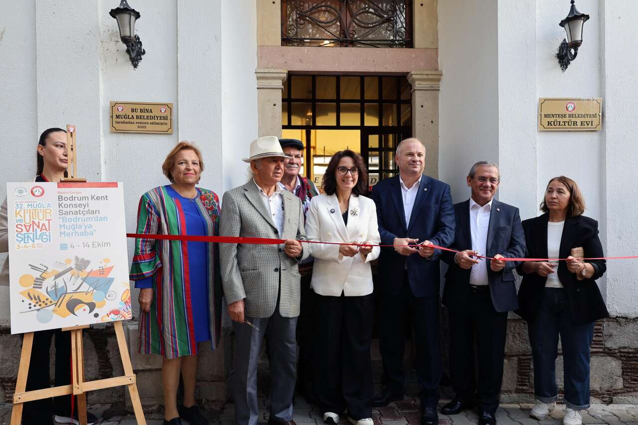 whatsapp-image-2025-10-04-at-16-40-39