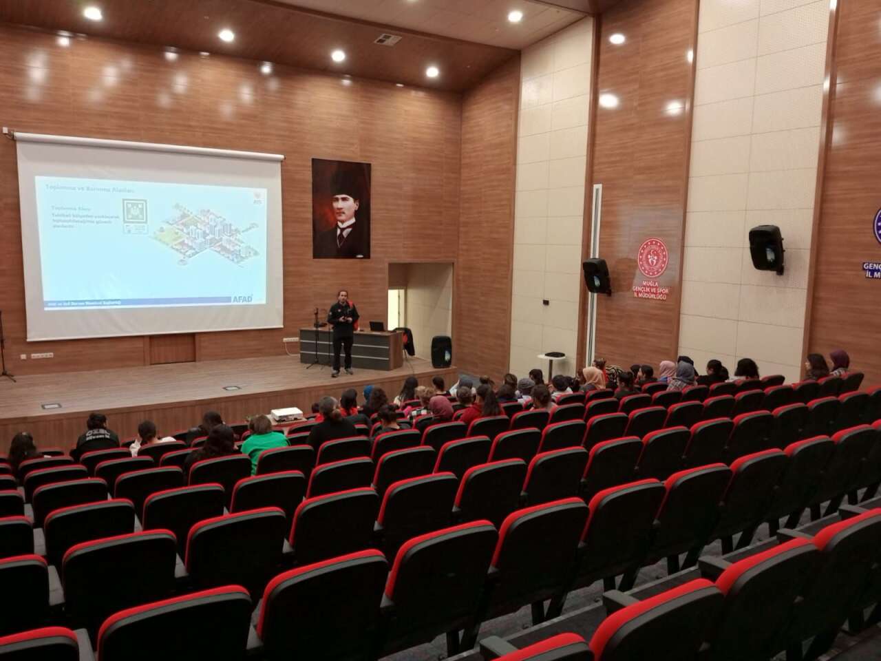 whatsapp-image-2025-10-09-at-13-34-36