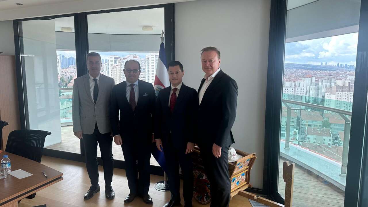 whatsapp-image-2025-10-10-at-11-08-19-1