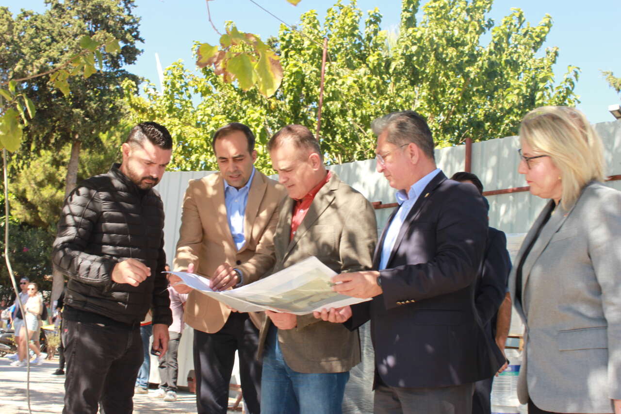 aa-20251011-39379936-39379931-mugla-valisi-akbiyik-datcada-incelemelerde-bulundu