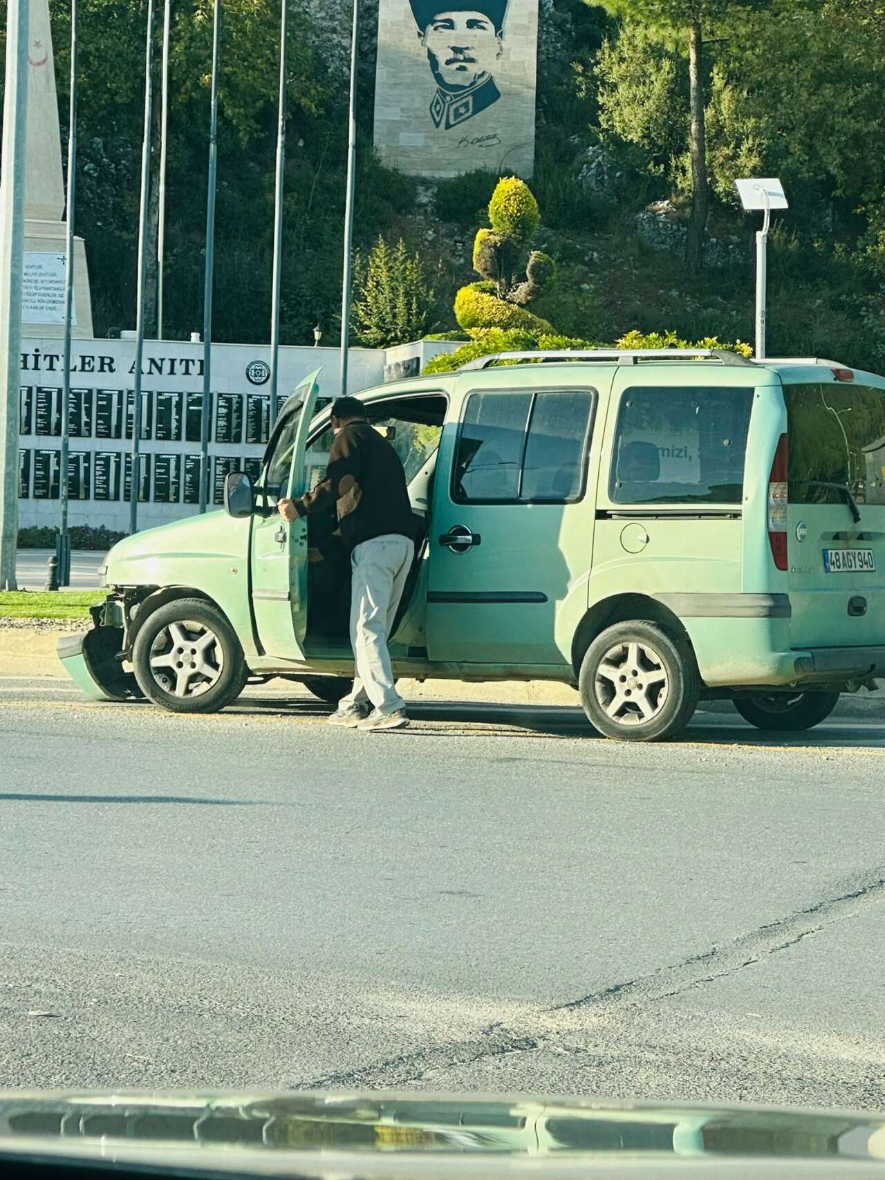 whatsapp-image-2025-10-13-at-17-13-38