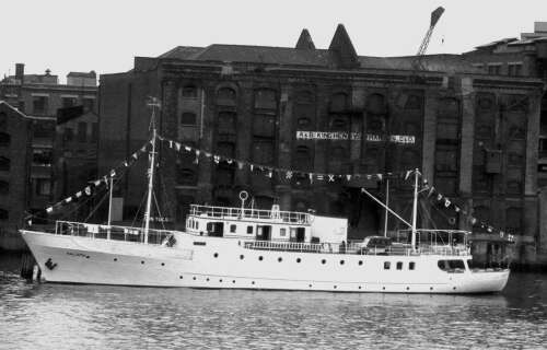 whatsapp-image-2025-10-14-at-18-45-04-1