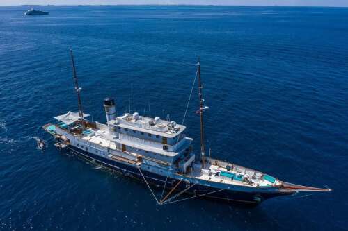 whatsapp-image-2025-10-14-at-18-45-05-1