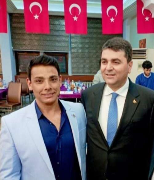 whatsapp-image-2025-10-19-at-10-48-48-1