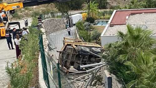 whatsapp-image-2025-10-21-at-16-48-30