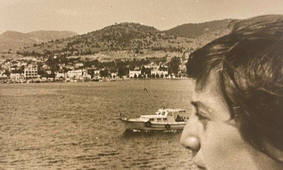 whatsapp-image-2025-10-22-at-18-32-04-2