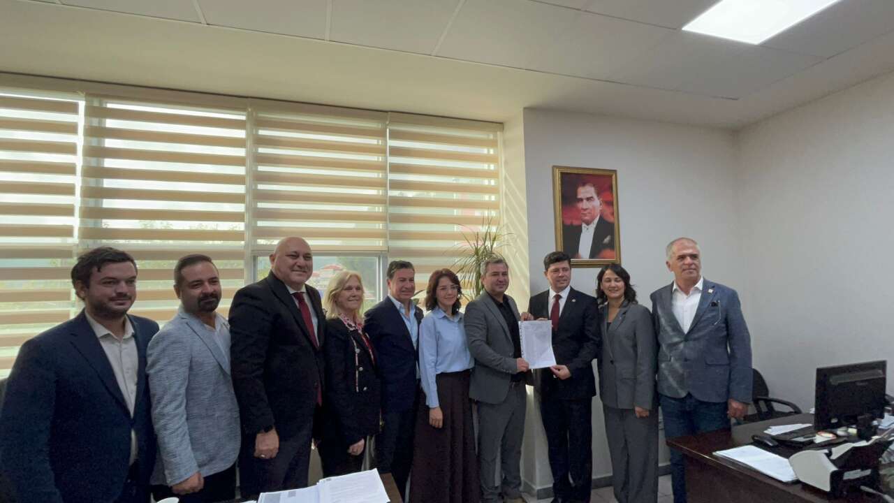 whatsapp-image-2025-10-24-at-14-25-18