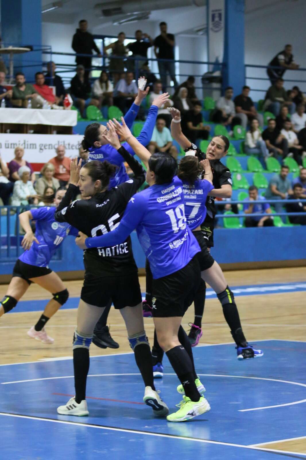 whatsapp-image-2025-10-26-at-21-59-07-1