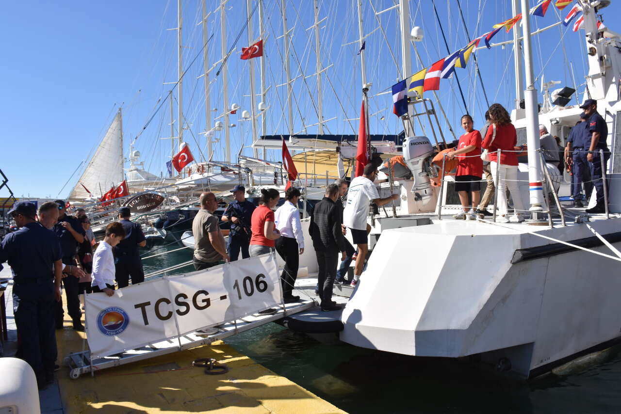 aa-20251029-39555635-39555631-muglada-askeri-gemiler-ve-botlar-ziyarete-acildi