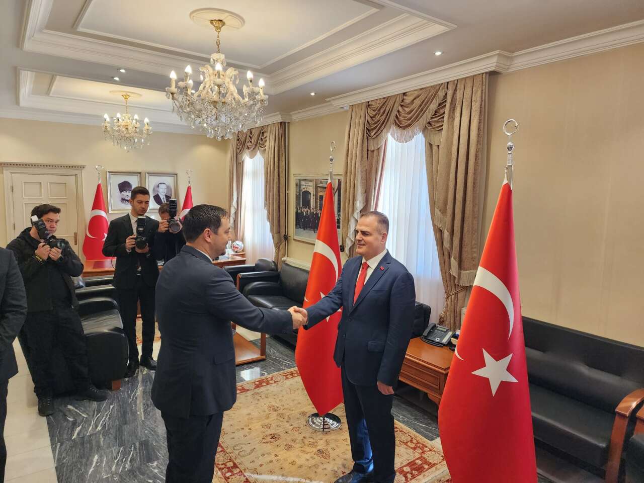 whatsapp-image-2025-10-29-at-09-43-39-2