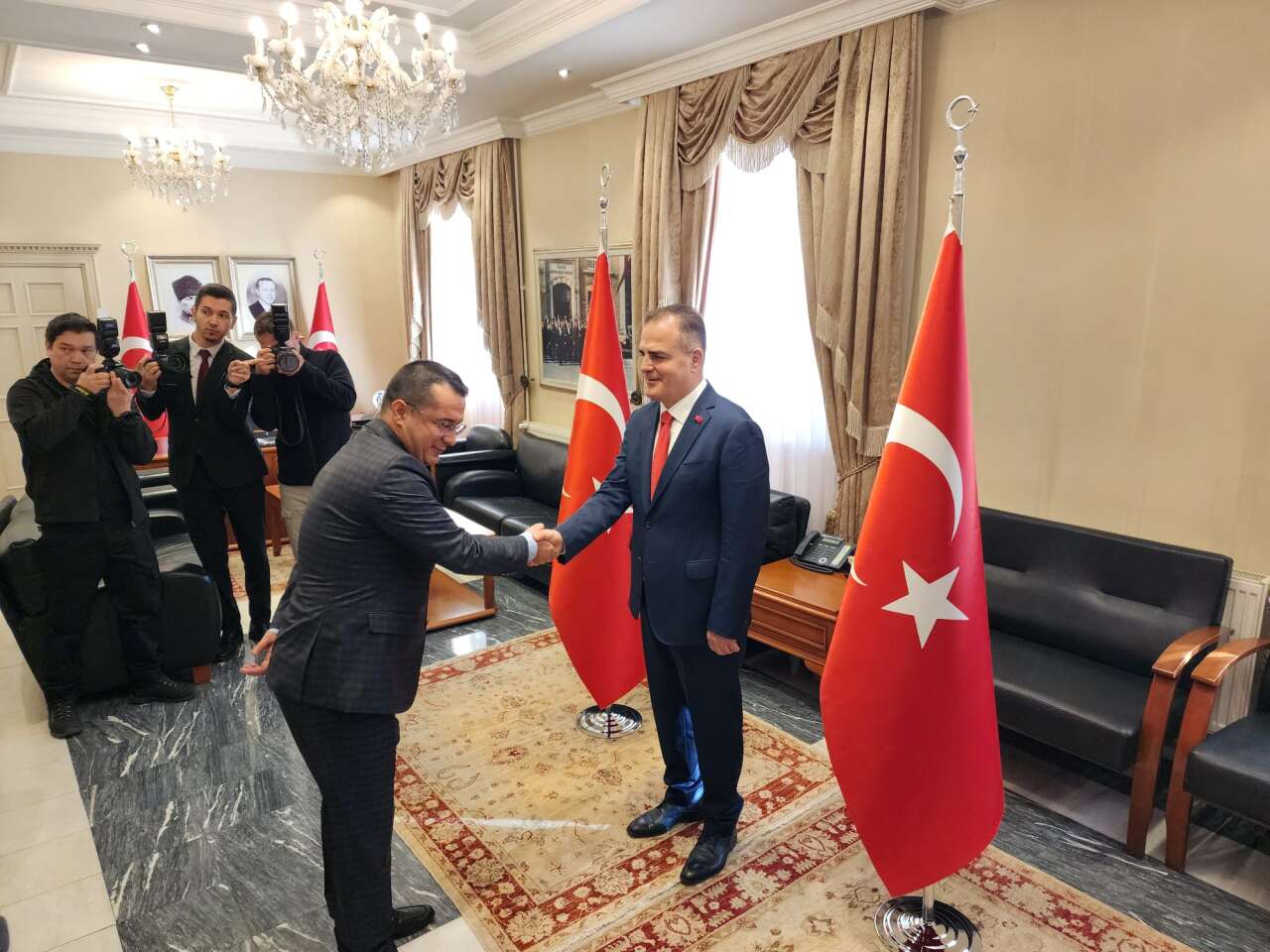 whatsapp-image-2025-10-29-at-09-43-39