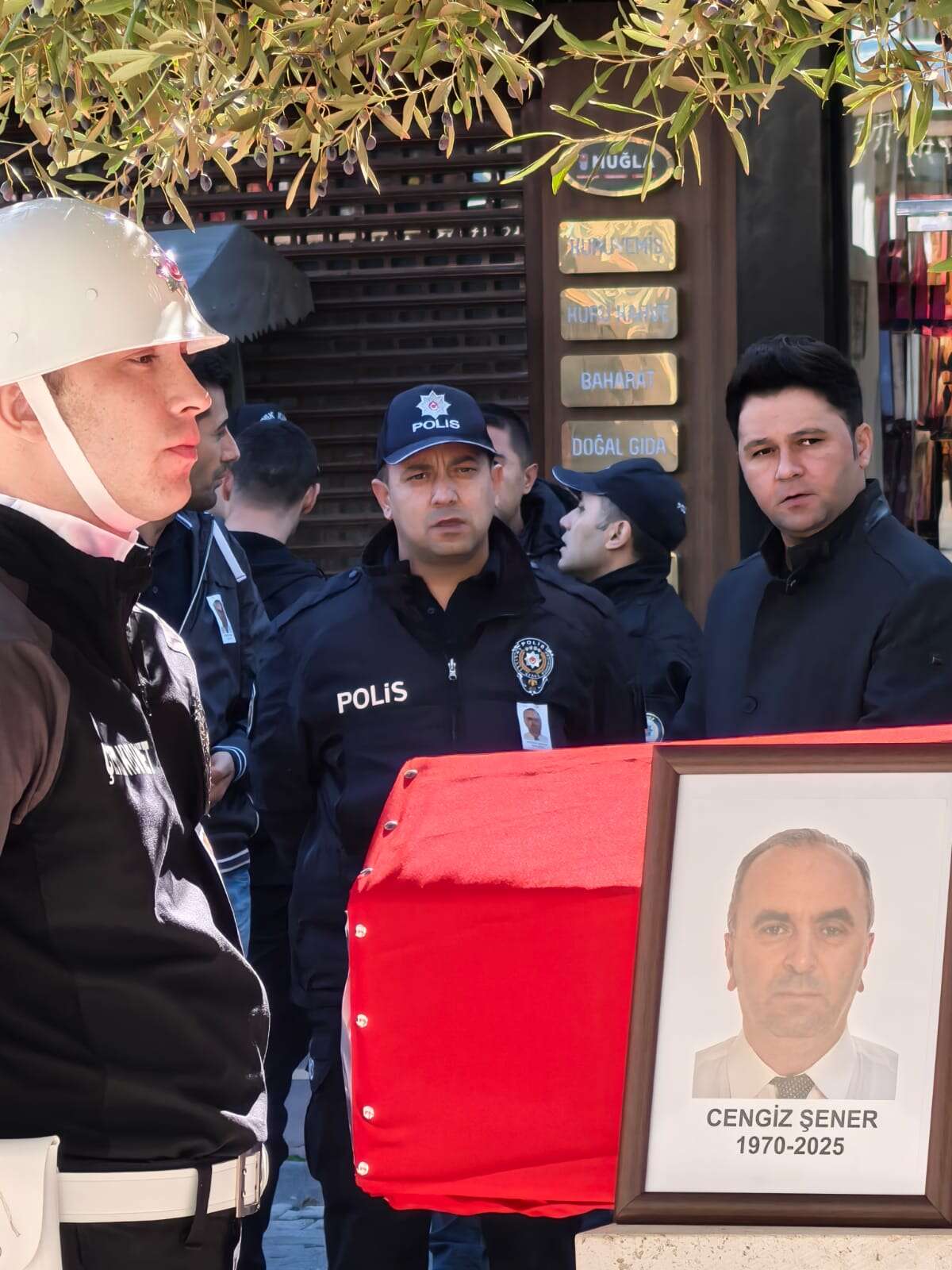 whatsapp-image-2025-10-29-at-12-54-32-1