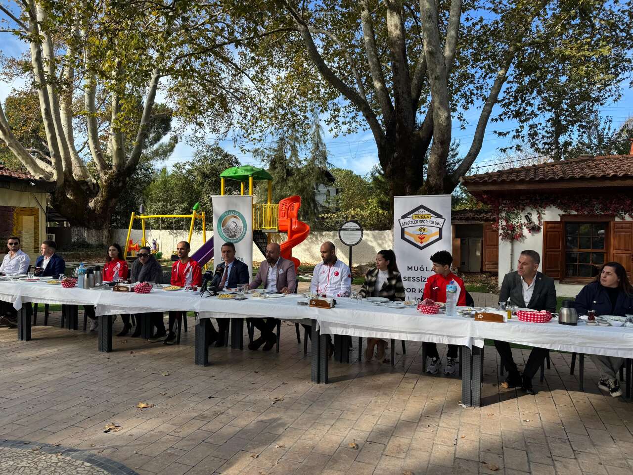 whatsapp-image-2025-11-04-at-15-28-46-2