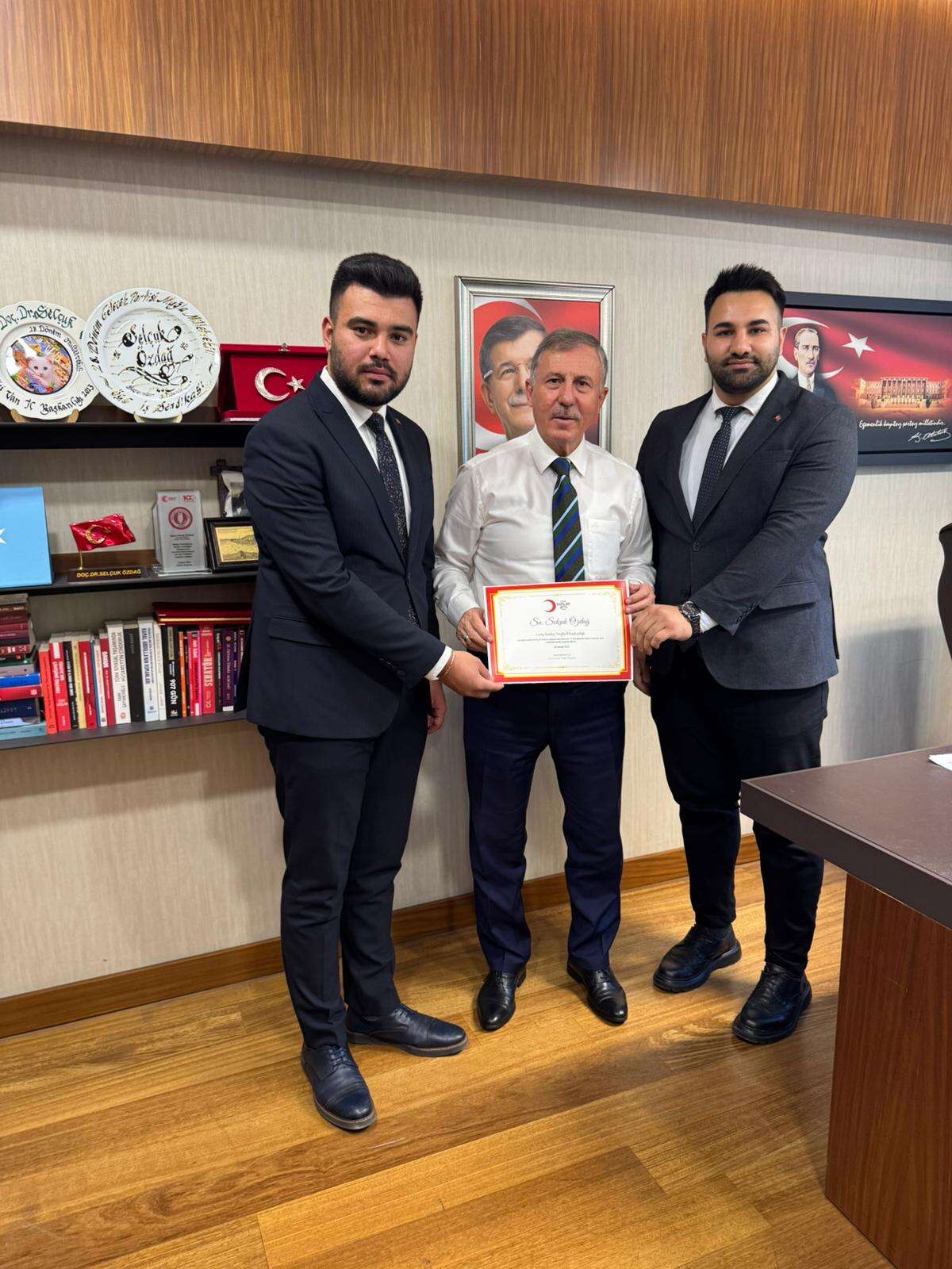 whatsapp-image-2025-11-04-at-20-12-06