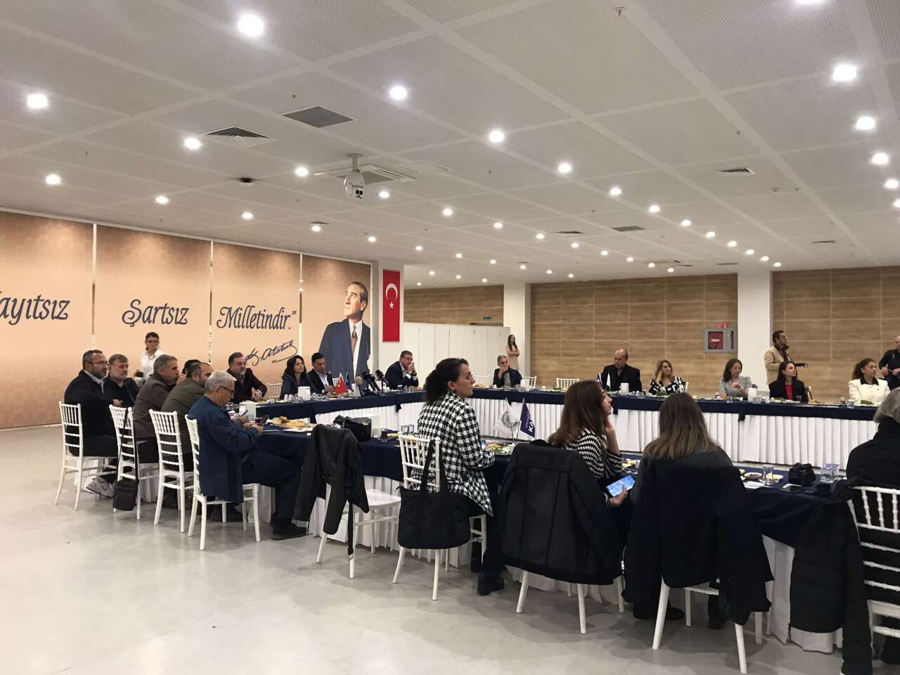 whatsapp-image-2025-11-06-at-13-44-43-1