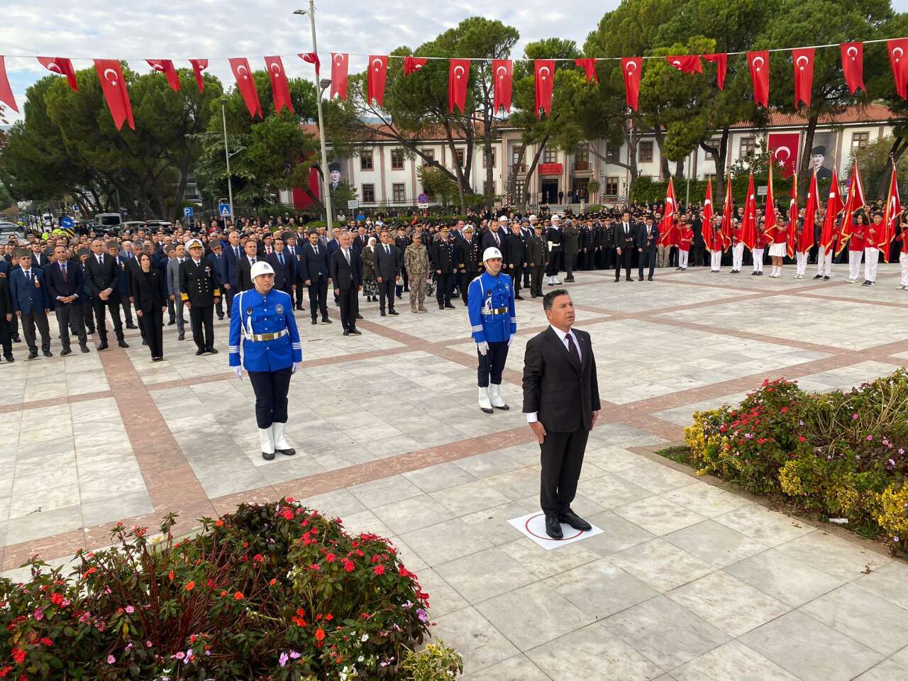 whatsapp-image-2025-11-10-at-09-21-49