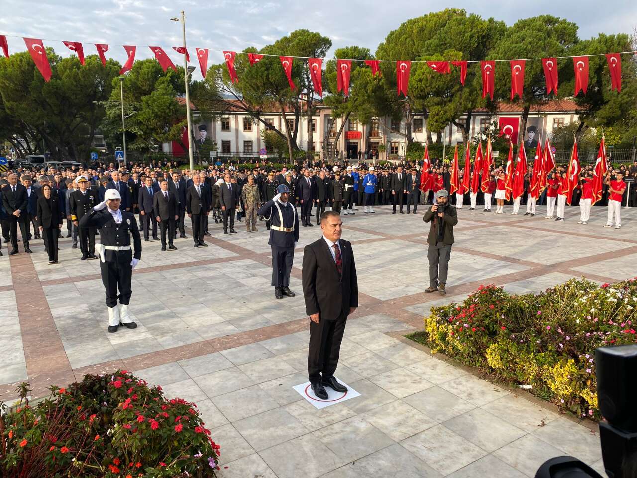 whatsapp-image-2025-11-10-at-09-27-51