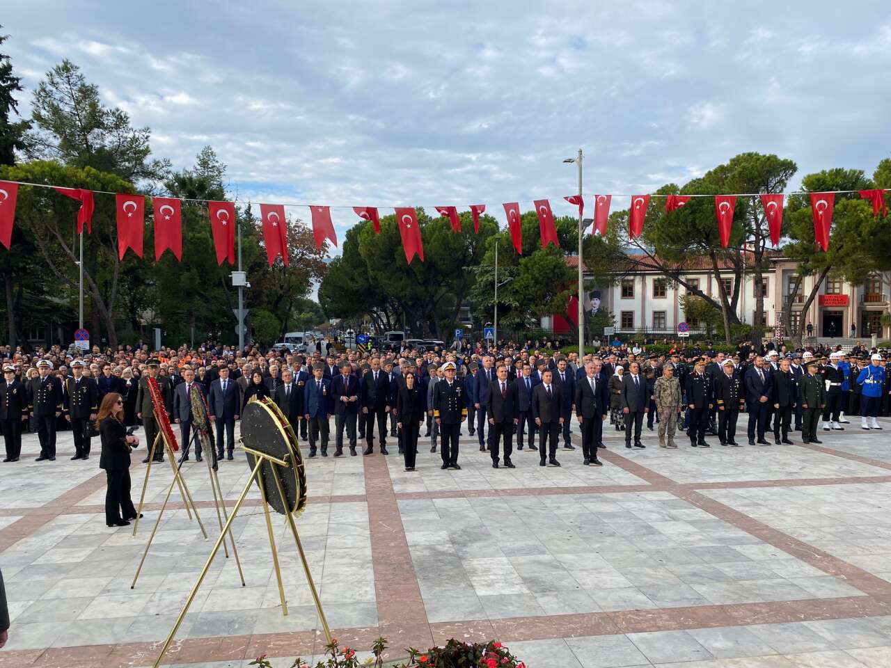 whatsapp-image-2025-11-10-at-09-31-10