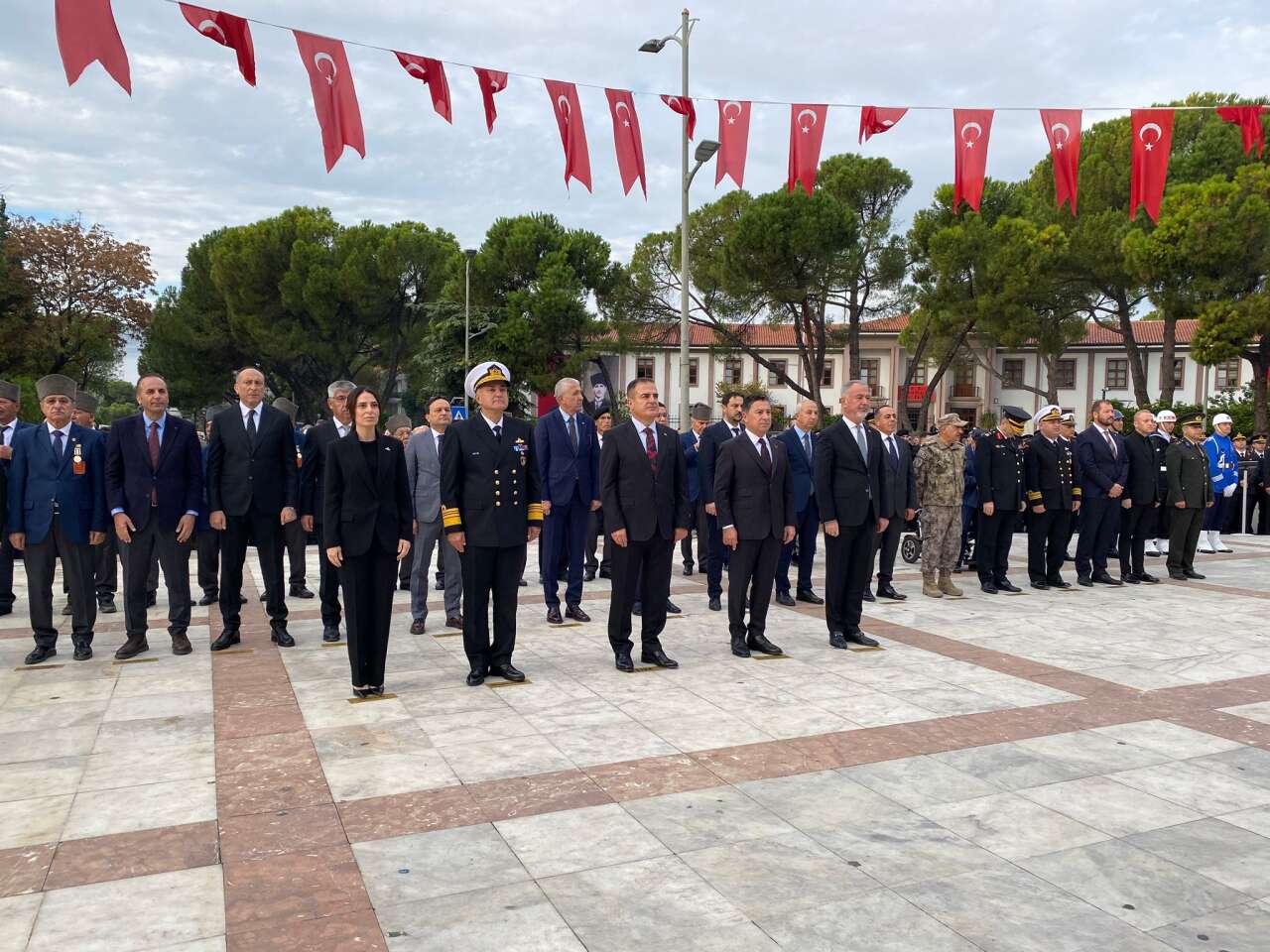 whatsapp-image-2025-11-10-at-09-31-12