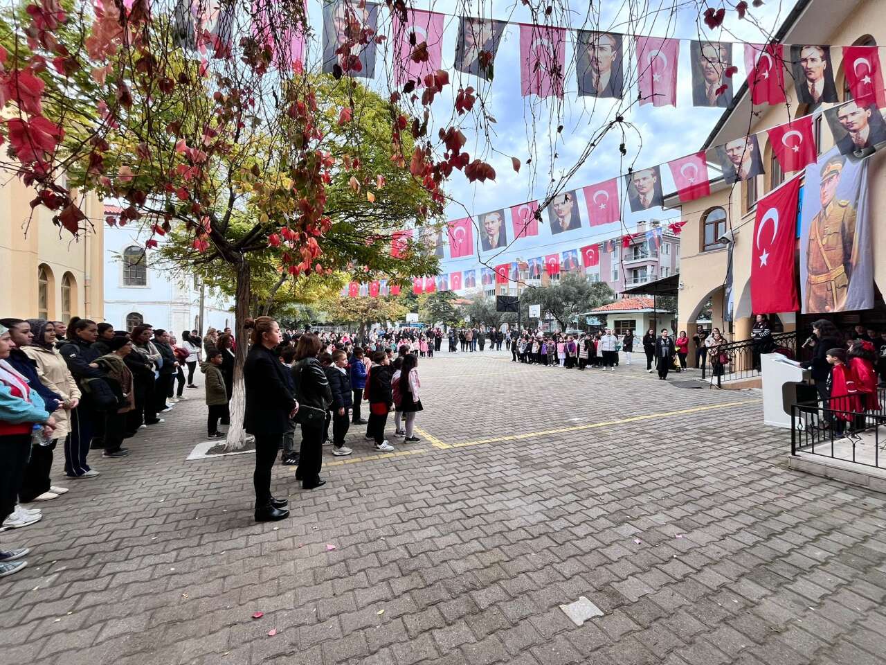 whatsapp-image-2025-11-10-at-10-04-32