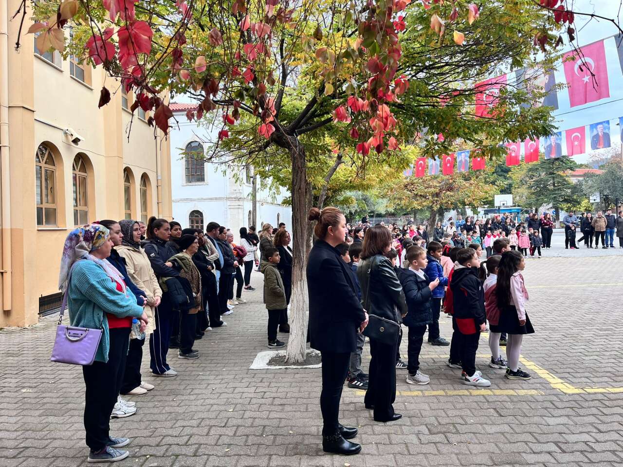 whatsapp-image-2025-11-10-at-10-04-33