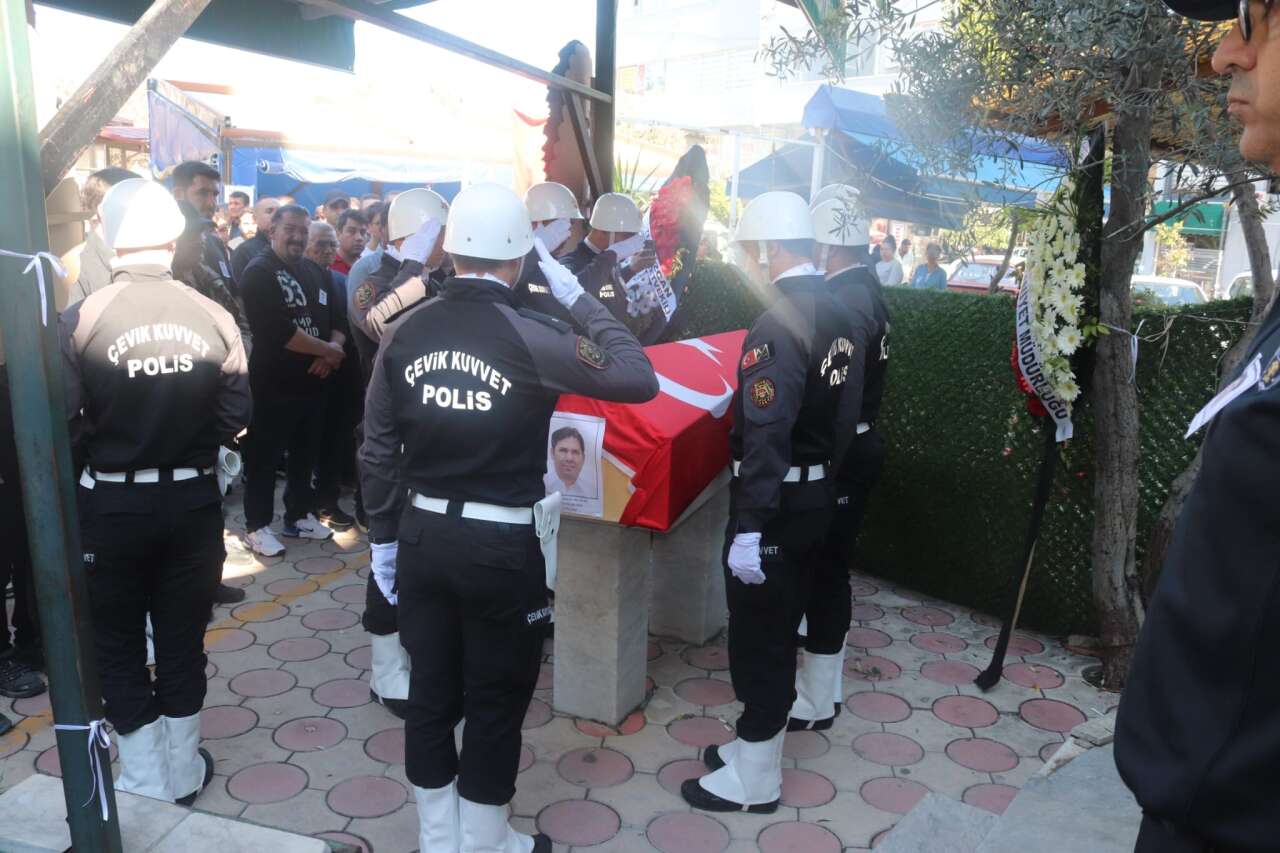 0c98686d-2f94-4faa-a617-6bb64ac737f9