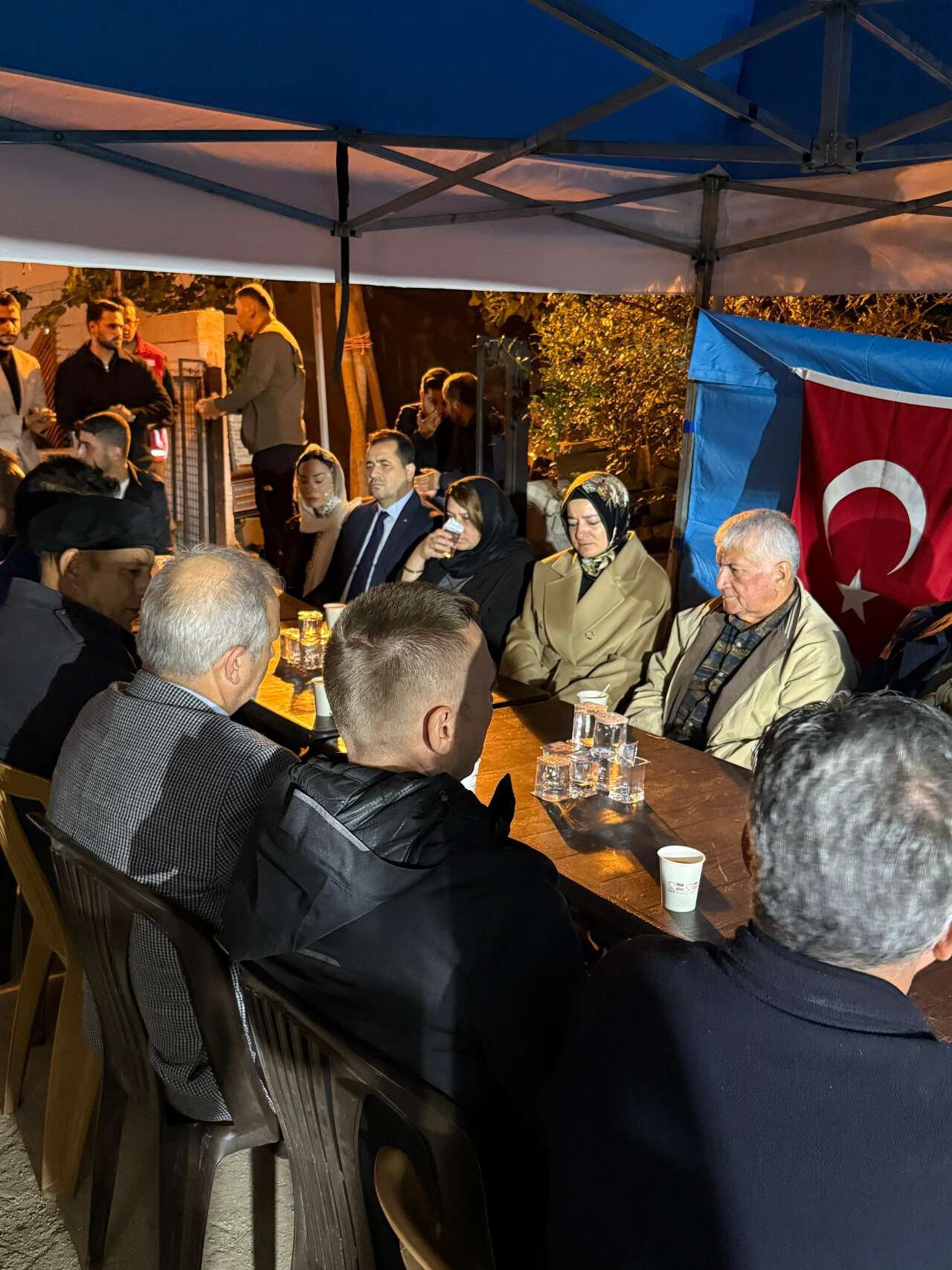 whatsapp-image-2025-11-13-at-22-50-06-1