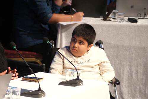 bodrum-belediyesi-dmd-hastasi-eymen-icin-duzenlenen-yardim-gecesinde-12-milyon-tl-toplandi-9