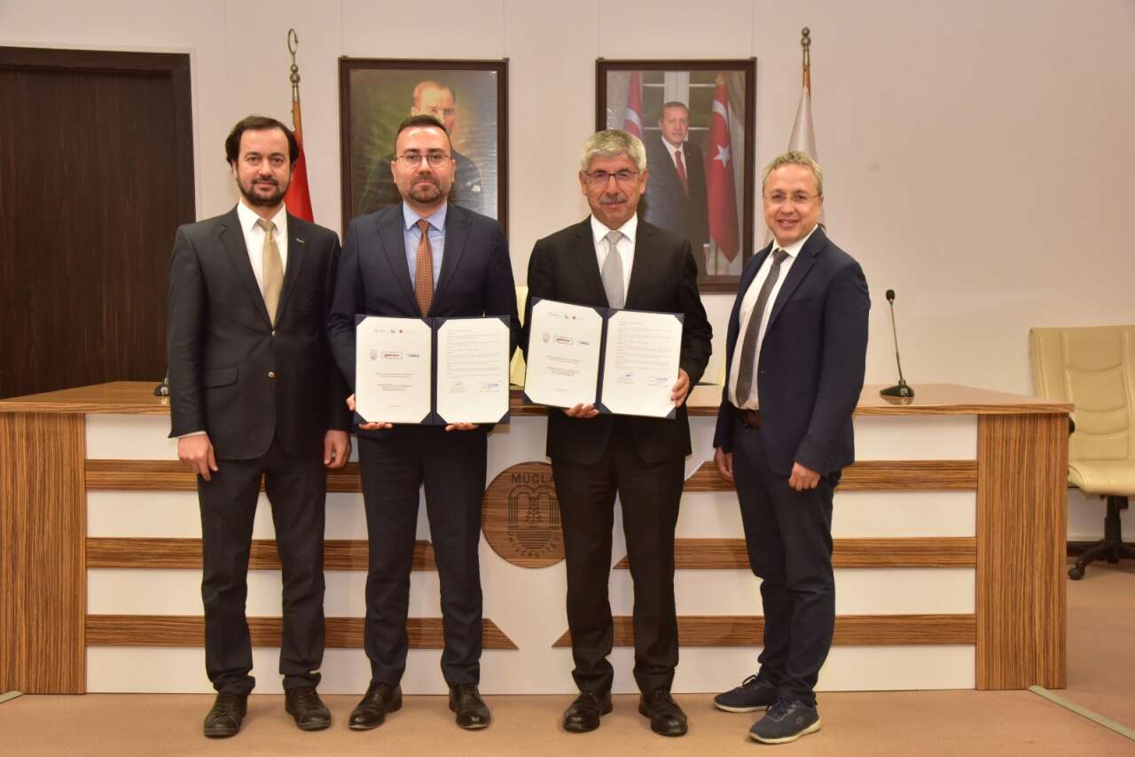 whatsapp-image-2025-11-18-at-09-04-10-2