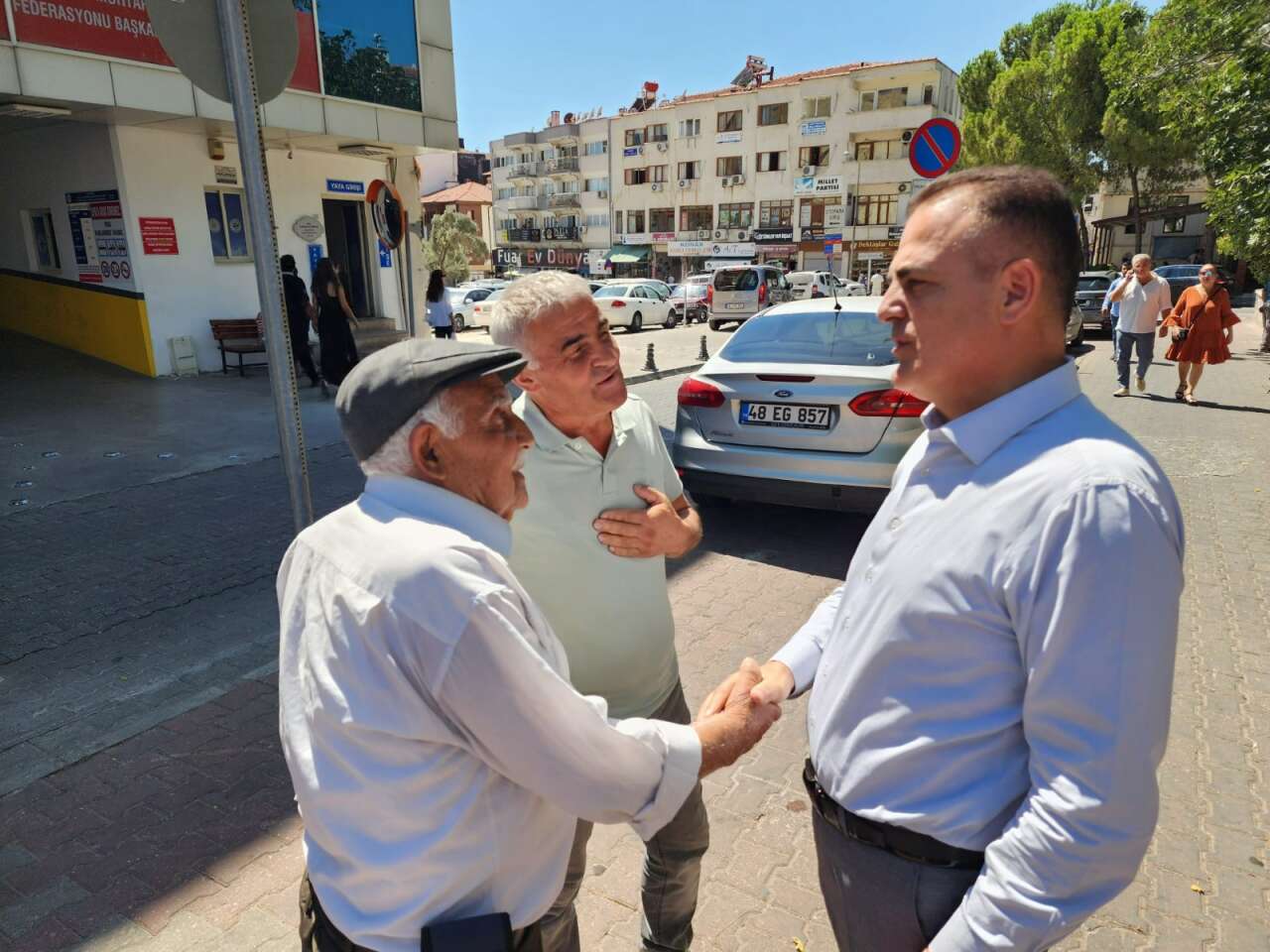 whatsapp-image-2025-11-21-at-15-04-59