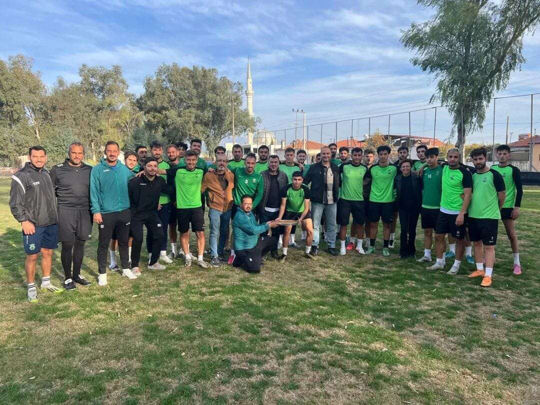 whatsapp-image-2025-11-23-at-22-34-22-1